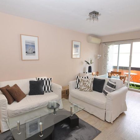 Cosy One-Bedroom Apartment -Stayinantibes- Le Cosy Bagian luar foto