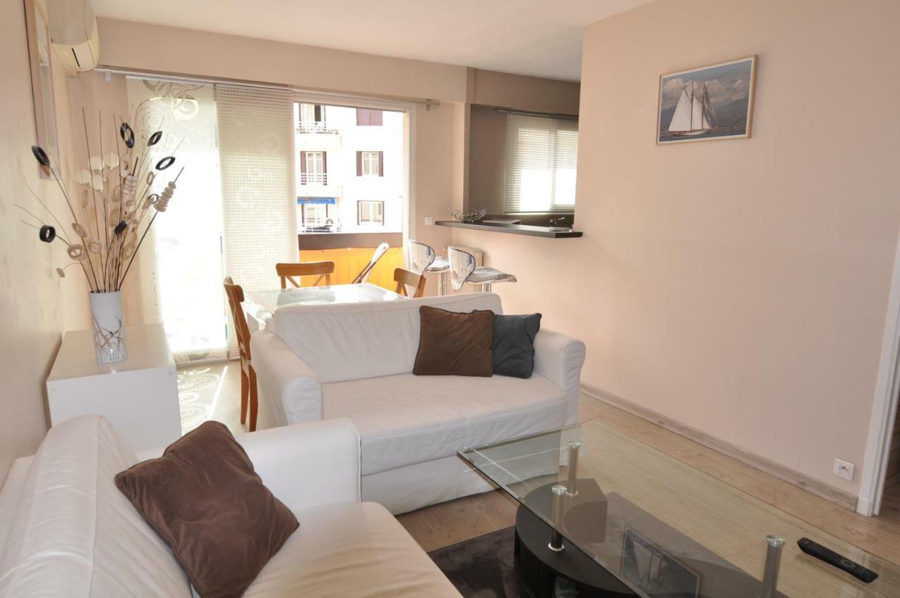 Cosy One-Bedroom Apartment -Stayinantibes- Le Cosy Bagian luar foto